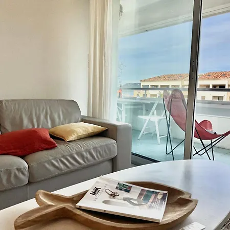 Vue Sur Les Toits De *